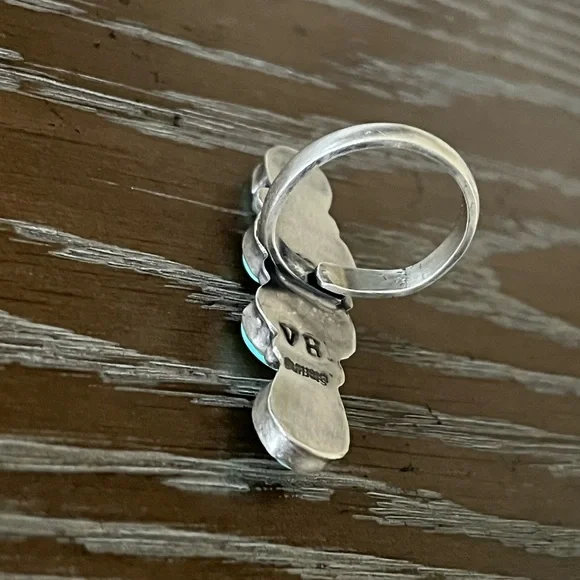 Navajo Turquoise Vintage Cluster Ring - Picture 9 of 12